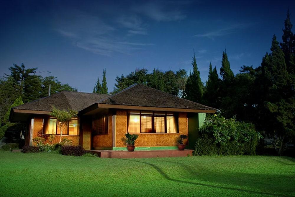 Sari Ater Hotel & Resort Ciater Eksteriør billede