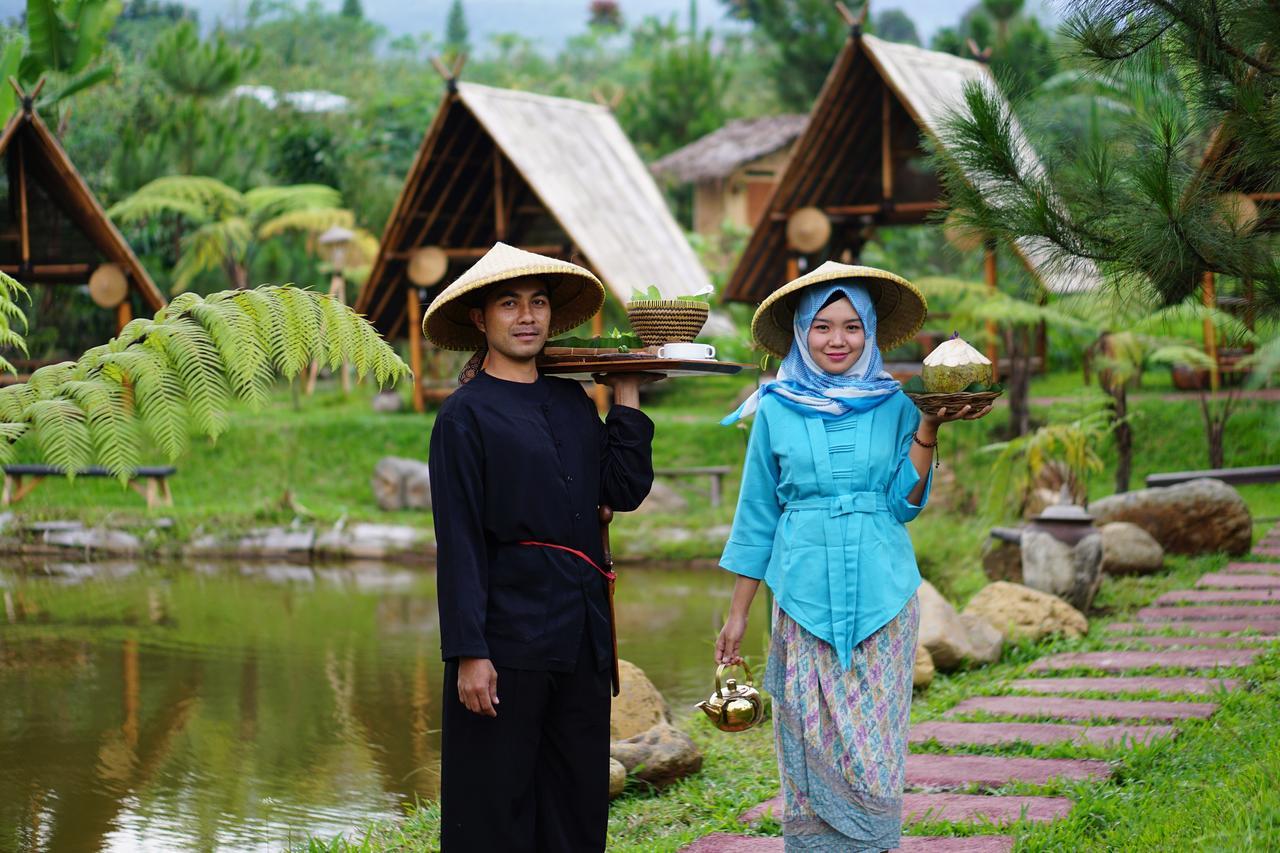 Sari Ater Hotel & Resort Ciater Eksteriør billede