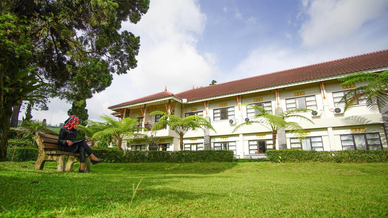 Sari Ater Hotel & Resort Ciater Eksteriør billede